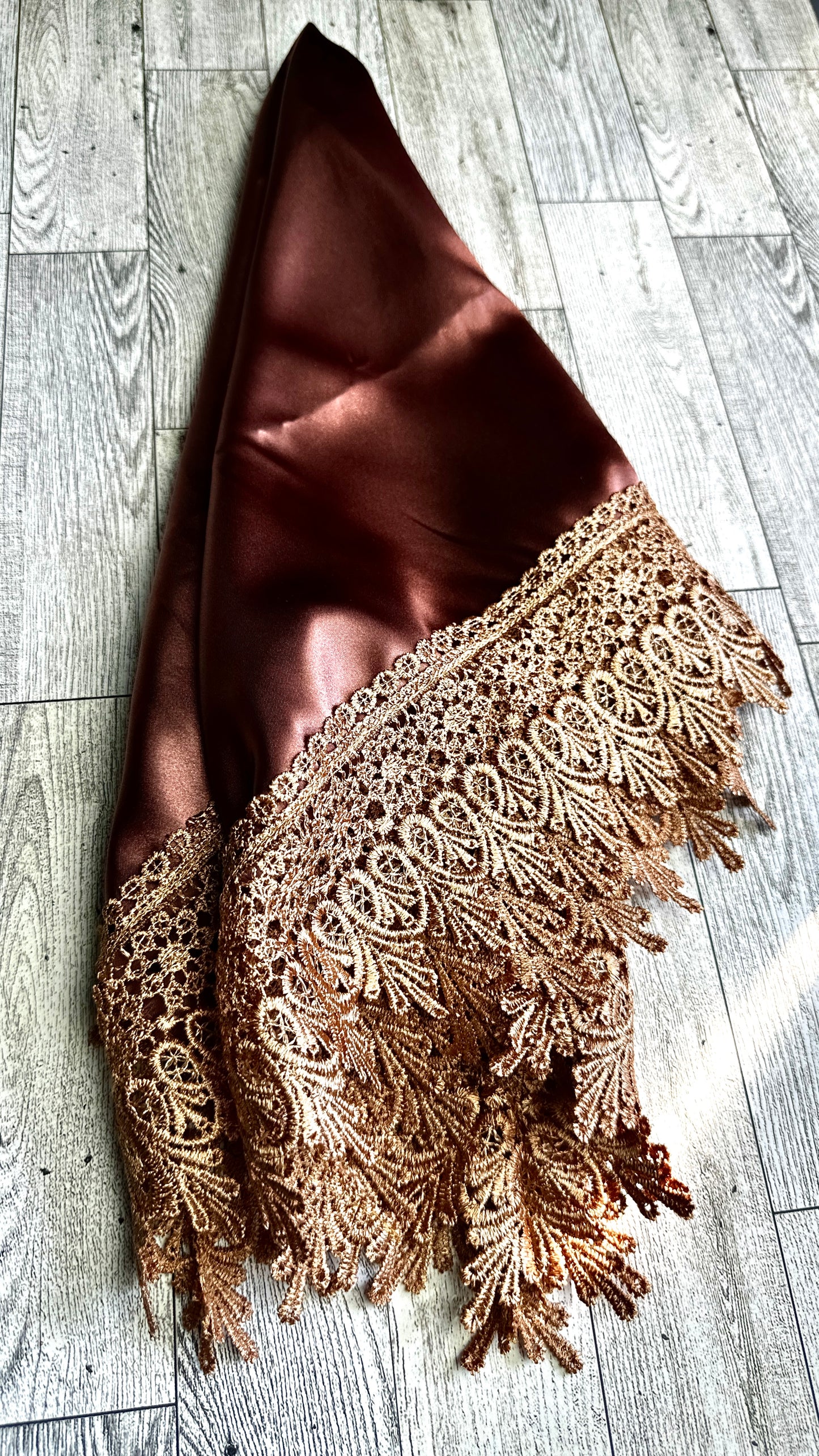 Bronze Lap Scarf