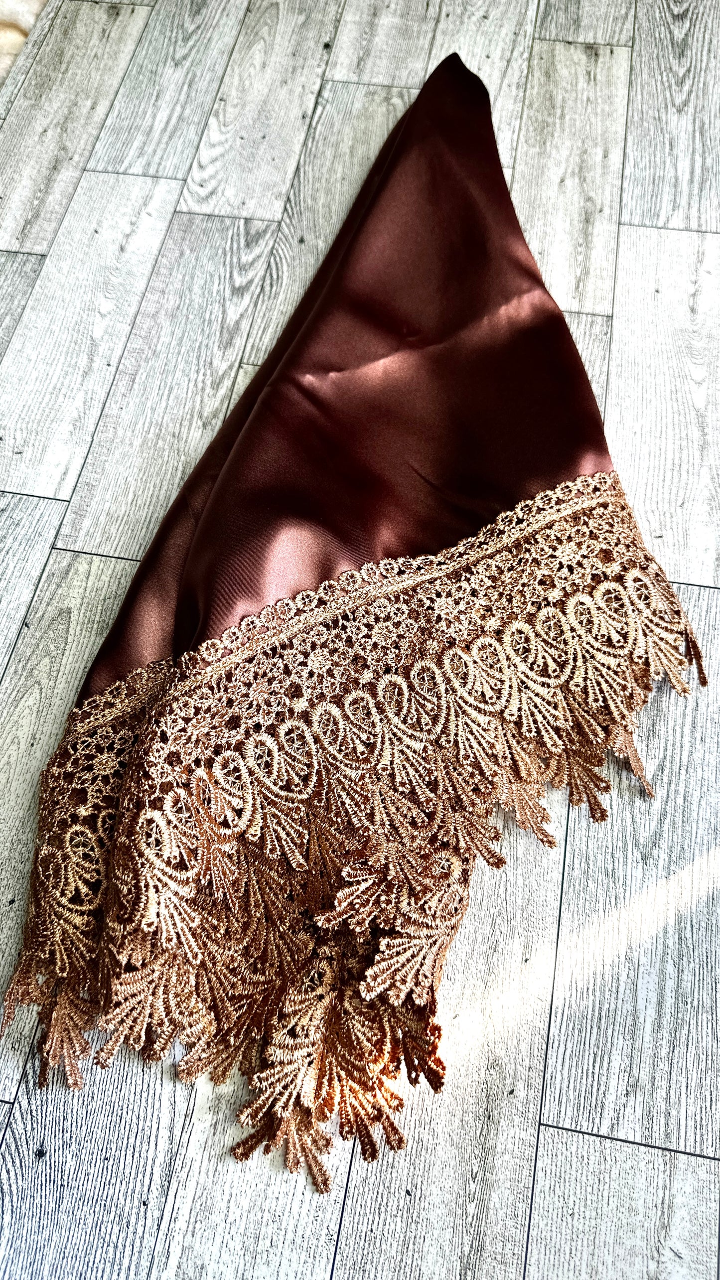 Bronze Lap Scarf